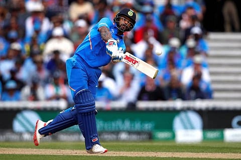 இந்தியா அதிரடி ஆட்டம்: ஆஸ்திரேலியாவுக்கு 353 ரன்கள் இலக்காக நிர்ணயித்தது