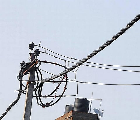 பள்ளிகள் திறப்பால் மின்தேவை அதிகரிப்பு