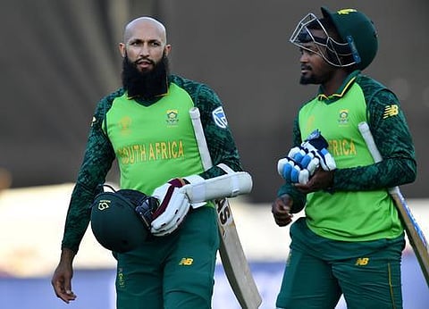 127 ரன்கள் வெற்றி இலக்கை ஆமை வேகத்தில் ஆடி வென்ற தென் ஆப்பிரிக்கா- பேட்டிங் மறதியில் ஹஷிம் ஆம்லா?