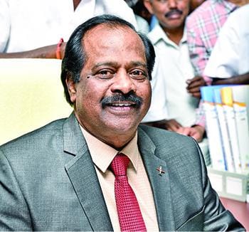 மாணவர் சேர்க்கையில் முறைகேடா? - அரசு வழிகாட்டு நெறிமுறையை பின்பற்றுகிறோம்: துணைவேந்தர் கிருஷ்ணன் தகவல்
