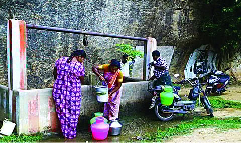 வற்றாத கிணறு... வழிபடும் கிராமம்!