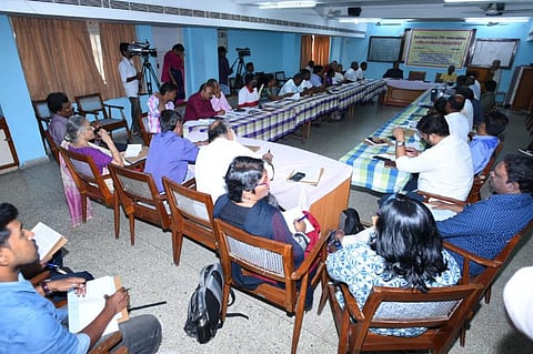 தேசிய கல்விக் கொள்கை வரைவு ஆவணத்தில் உள்ள அபாயங்கள்: பட்டியலிட்ட கல்வியாளர்கள்