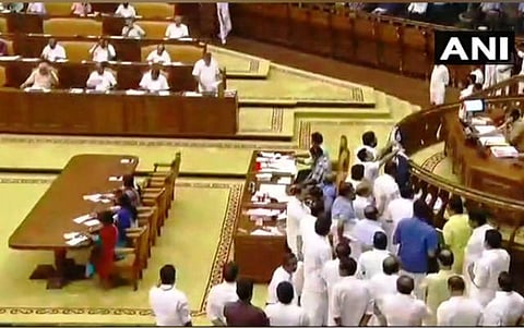 என்ஆர்ஐ தொழிலதிபர் தற்கொலை விவகாரம்; ரமேஷ் சென்னிதலா ஆவேசம்: கேரள சட்டப்பேரவை ஒத்திவைப்பு