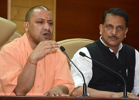 9 மணிக்கு அலுவலகத்தில் இருக்க வேண்டும், இல்லையேல் சம்பளம் ‘கட்’ - உ.பி.முதல்வர் யோகி ஆதித்யநாத்தின் உத்தரவினால் கலக்கத்தில் அரசு அதிகாரிகள்