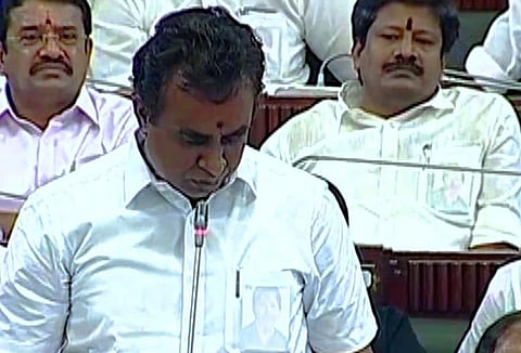 குடிநீர் பிரச்சினை குறித்த கவன ஈர்ப்பு தீர்மானம்:அமைச்சர் எஸ்.பி.வேலுமணி பதில்