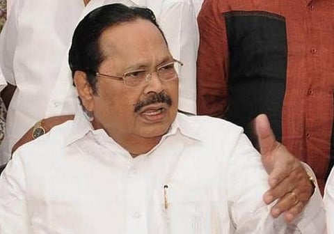 கருணாநிதியின் ஆணைக்கு முன் பதவி தூசு என்றவர் ஆற்காடு வீராசாமி: துரைமுருகன் புகழாரம்