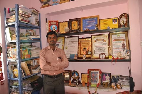 சி. ‘தமிழ்’ மணிகண்டன் (க.இ., கல்.இ.தமிழ்(க.மு)-தமிழ்): தமிழாய் வாழும் 25 வயது இளைஞர்