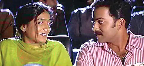 நட்சத்திர நிழல்கள் 13: பானுமதிக்கு அனுபமா சாயல்