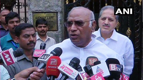 14 எம்எல்ஏக்கள் ராஜினாமா: வரும் 12-ம் தேதிக்குபின் கர்நாடகத்தில் தெளிவான முடிவு பிறக்கும்: காங்கிரஸ் விளக்கம்