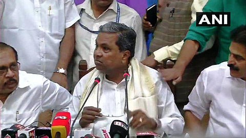 ராஜினாமா செய்த எம்எல்ஏக்களை தகுதி நீக்கம் செய்யுங்கள்; சித்தராமையா வலியுறுத்தல்: மேலும் 7 பேர் விலகத் தயார்?