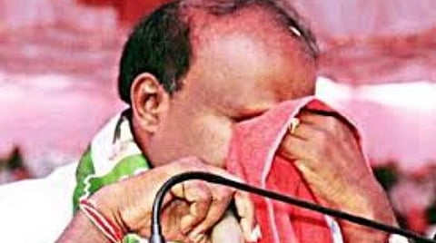 குமாரசாமி அரசு மீது நம்பிக்கை வாக்கெடுப்பு; பலப்பரீட்சைக்கு தயார்: கர்நாடகாவில் உச்சபட்ச பரபரப்பு