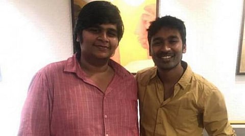 தனுஷுடன் இயக்குநர் கார்த்திக் சுப்பராஜ் | கோப்புப் படம்