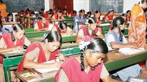 10, 11, 12-ம் வகுப்புகளுக்கான பொதுத் தேர்வு அட்டவணை வெளியீடு