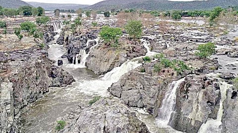 மேட்டூர் அணைக்கு நீர்வரத்து 7 ஆயிரம் கனஅடியாக அதிகரிப்பு