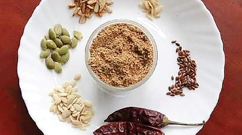 தலைவாழை: விதவிதமா விதை   உணவு - கலவை விதைப் பொடி