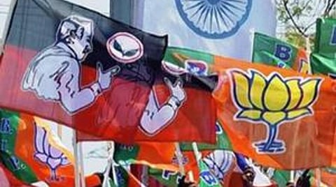 அதிமுகவுடன் இணக்கமாக இருந்தால் தமிழகத்தில் பாஜகவை வளர்க்க முடியாது:  ஜே.பி.நட்டாவிடம் தமிழக பாஜக தலைவர்கள் புகார்