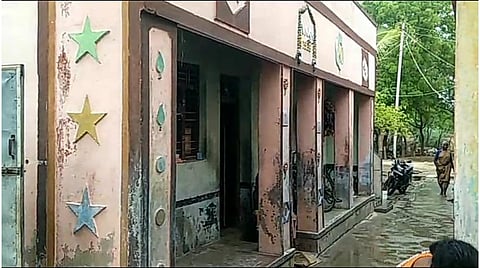 கொள்ளை நடந்த வீடு