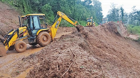 கோவை-நீலகிரியை மிரட்டும் மழை!