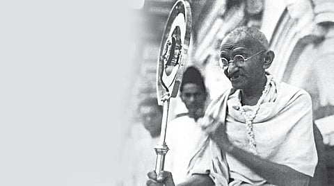 காந்தியயைப் பேசுதல்: தீண்டாமை எனும் பெரும் பாவம்