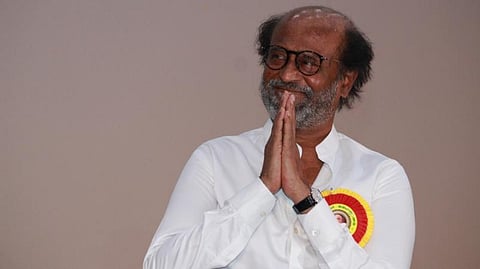 ''நீ அரசியலுக்கு வந்ததும் கச்சேரி வைச்சிக்கிறேன்னு பாரதிராஜா சொன்னாரு’’ - ரஜினி பேச்சு