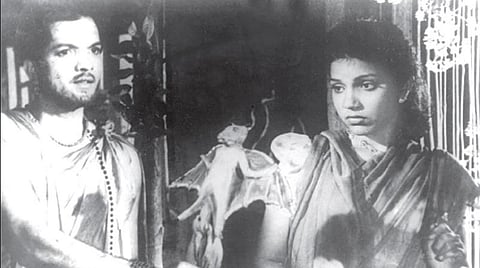 தரைக்கு வந்த தாரகை 26: பதறிய படைப்பாளி... காப்பாற்றிய தம்பதி!