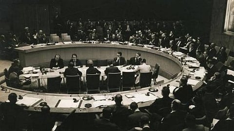 காஷ்மீருக்கான சிறப்பு அந்தஸ்து நீக்கப்பட்ட விவகாரம்; சர்வதேச பிரச்சினையாக மாற்ற முயன்ற பாகிஸ்தான், சீனாவுக்கு படுதோல்வி: தீர்மானம் ஏதுமின்றி முடிந்த ஐ.நா. ஆலோசனைக் கூட்டம்