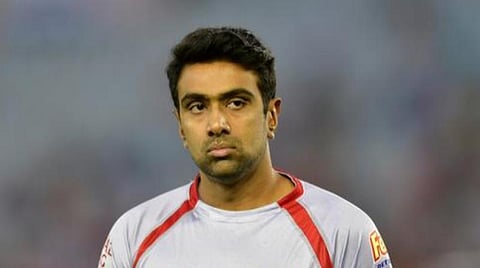 அஸ்வின் ஒரு ஓவர் கூட வீசாத புதிர்;  இஷாந்த், உமேஷ், குல்தீப் அபார பவுலிங்;  : மே.இ.தீவுகள் ஏ 181 ஆல் அவுட்