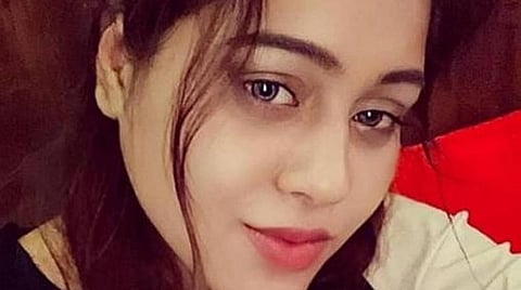 கொல்கத்தா அழகி கொலை வழக்கில் கார் ஓட்டுநர் கைது﻿: ﻿கொலையாளி சிக்கியதன் பின்னணி﻿