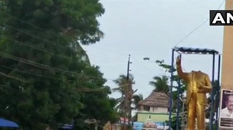 சேதமாக்கப்பட்ட அம்பேத்கர் சிலை