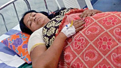 ஊதிய உயர்வு உள்ளிட்ட பல்வேறு கோரிக்கைகளை வலியுறுத்தி ﻿﻿தமிழகம் முழுவதும் அரசு டாக்டர்கள் இன்று வேலைநிறுத்தம்: ﻿சென்னையில் உண்ணாவிரதத்தில் ஈடுபட்ட 3 பேருக்கு தீவிர சிகிச்சை ﻿