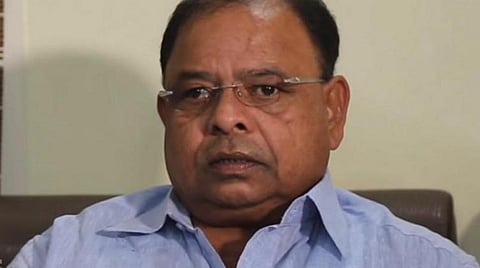 புகழேந்தியின் பேச்சு வேறு கட்சிக்குச் செல்வது போல உள்ளது: வெற்றிவேல்