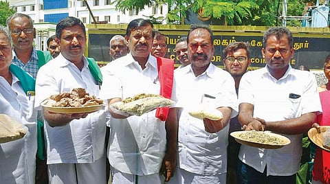 கால்நடைத் தீவனங்கள் விலை உயர்வு!- கதறும் பால் உற்பத்தியாளர்கள்