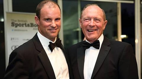 ஆன்ட்ரூ ஸ்ட்ராஸ், ஜெப்ரி பாய்காட்