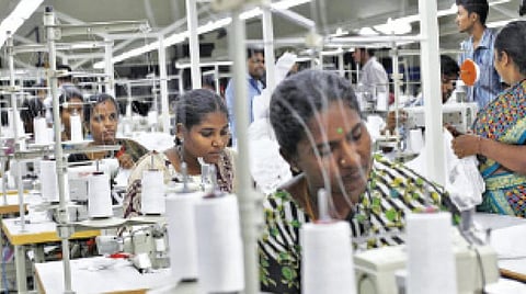 நெருக்கடியில் பின்னலாடை துறை!- கருணை காட்டுமா மத்திய அரசு?