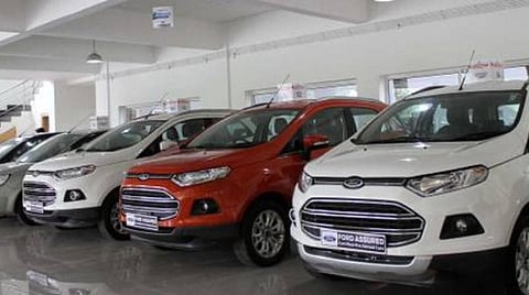 கட்டண டாக்ஸி சேவைகளினால் ஆட்டோமொபைல் வர்த்தக மந்தநிலை ஏற்படவில்லை: ஆய்வில் தகவல்