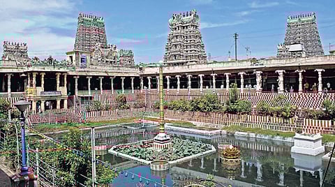 மதுரை ஸ்ரீ மீனாட்சி அம்மன் கோயில் பக்தர்களுக்கு தீபாவளி முதல் இலவச லட்டு விநியோகம்