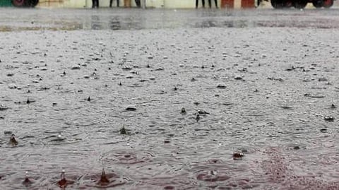 தமிழகம், புதுவையில் அடுத்த 3 நாட்கள் கனமழைக்கு வாய்ப்பு﻿