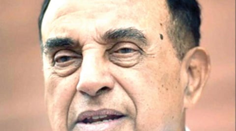 பொருளாதாரம் தெரிந்தவர்களால்தான் நாட்டை சரிவிலிருந்து மீட்க முடியும்: சுப்பிரமணியன் சாமி கருத்து