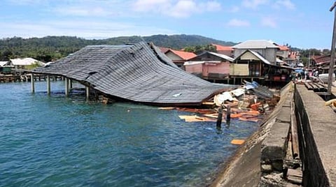 இந்தோனேசியாவில் நிலநடுக்கம்: 6 பேர் பலி