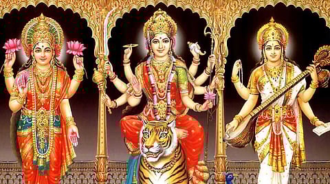 விருப்பம், ஞானம், செயல்.. மூன்றும் தரும் முப்பெரும் தேவியர்!