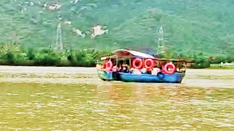 காவிரி தாலாட்டும் பூலாம்பட்டியை சுற்றுலா தலமாக்க வேண்டும்﻿: பூங்கா உள்ளிட்ட வசதிகள் அமைக்கவும் ﻿பொதுமக்கள் வலியுறுத்தல்﻿