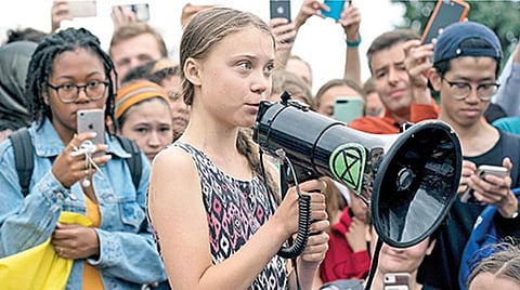 திசைகாட்டி இளையோர்-1; பருவநிலை பாதுகாப்புப் போராளி – கிரெட்டா