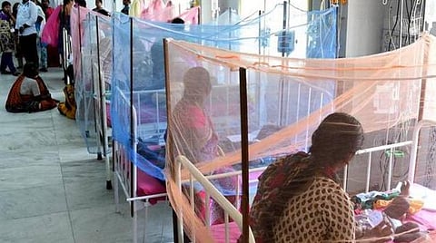 காய்ச்சல் பாதித்தோர் எண்ணிக்கை அதிகரிப்பு: திருவள்ளூர் அரசு தலைமை மருத்துவமனையில் அதிகாரிகள் ஆய்வு