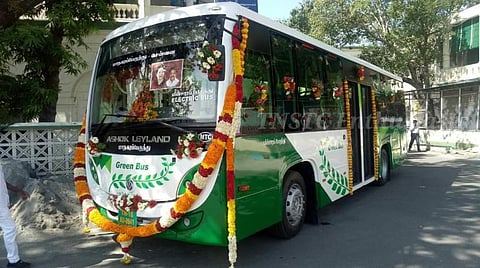 மின்சாரப் பேருந்து இயக்கத்தை தனியார்வசம் கொடுக்கும் முடிவு; போக்குவரத்துக் கழகங்களை சீரழிக்கும் நடவடிக்கை: சிஐடியூ எச்சரிக்கை 
