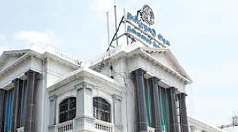 நதிநீர் திட்டங்கள் குறித்து கேரளாவுடன் பேச்சு நடத்த தமிழக அரசு சார்பில் 2 குழுக்கள் அமைப்பு