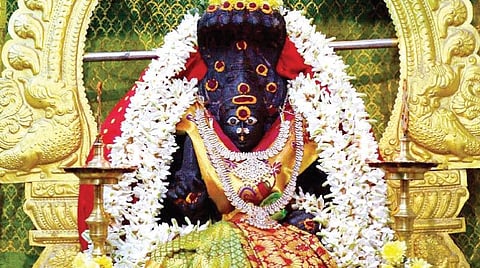 குருப்பெயர்ச்சி பொதுப்பலன்கள்: கும்ப ராசி வாசகர்களே