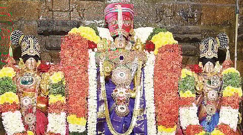 குருப்பெயர்ச்சி பொதுப்பலன்கள்: மிதுன ராசி வாசகர்களே