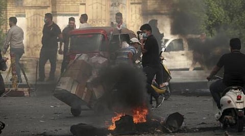 நாட்டில் இயல்பு நிலையை மீட்கொணர வேண்டும்: போராட்டக்காரர்களுக்கு இராக் பிரதமர் அழைப்பு