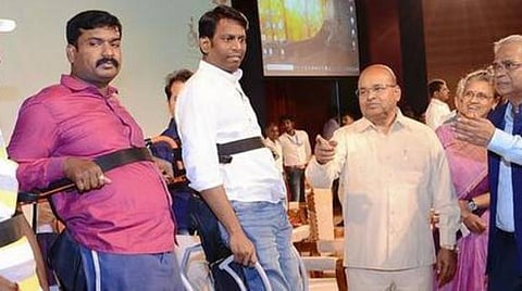 எழுந்திருங்கள், உயர்ந்திடுங்கள்!