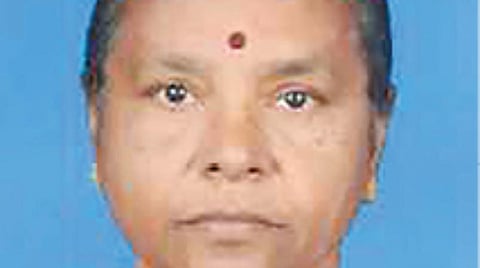 வாசிப்பை நேசிப்போம்: அறிவின் திறவுகோல்